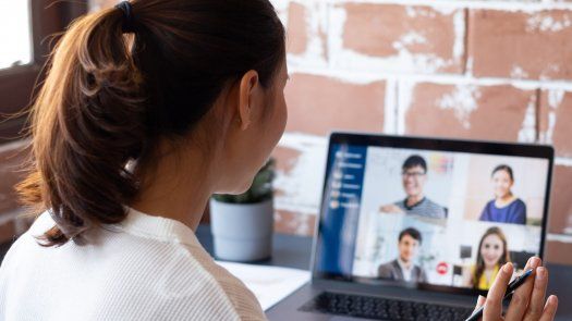 Teletrabajo o reuniones virtuales Teletrabajo o reuniones virtuales