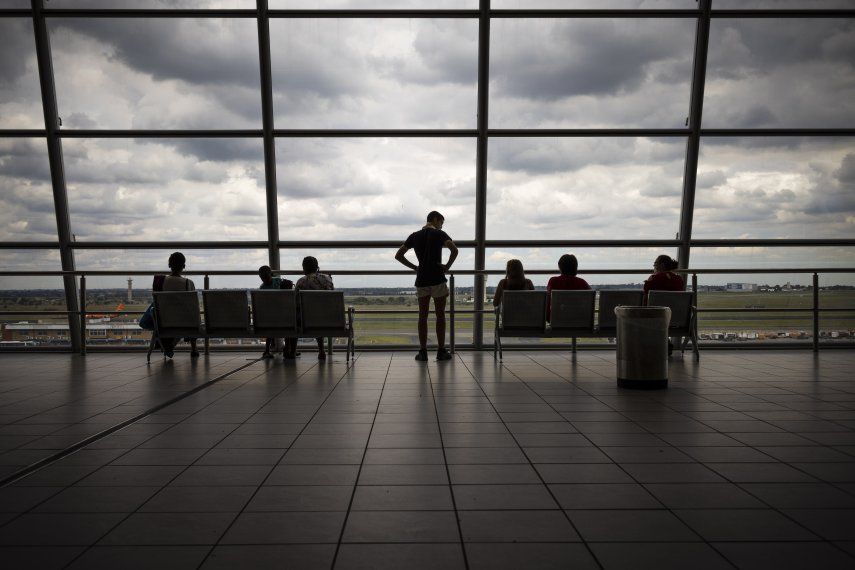 Tanto los saudíes como los millones de expatriados que trabajan en el reino árabe podrán viajar
