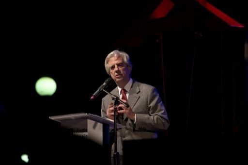 Uruguay culmina campaña para internas con duda en opositor Partido Nacional