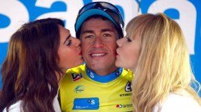 Sergio Henao reaparece junto a Froome en el Dauphiné