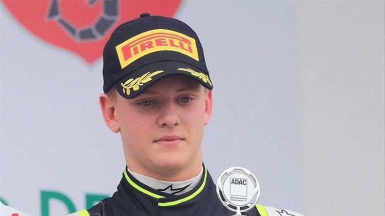 Mick Schumacher logra su primera victoria en Fórmula 4