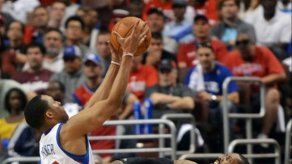 Sixers vencen a Bulls 89-82 y ponen su serie del Este a su favor