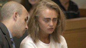 Quince meses de prisión para joven que alentó a su novio a suicidarse en EEUU