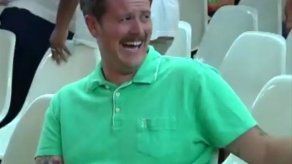 Video de hombre que ríe de antiinmigrantes se vuelve viral