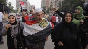 Urnas en Egipto abren por 3er día
