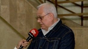 Doens: Martinelli renuncia al Parlacen para dilatar el proceso