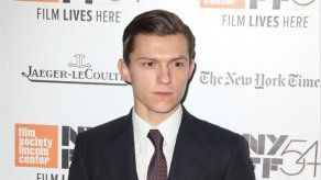 Tom Holland estudió de incógnito para practicar su acento americano