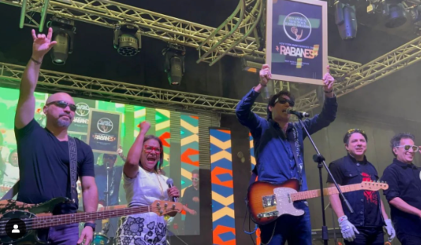 Los Rabanes reciben pergamino en el cierre de la Feria de Artesanías