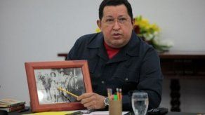 Chávez vuelve a Cuba con hermetismo del habitual para nuevo tratamiento