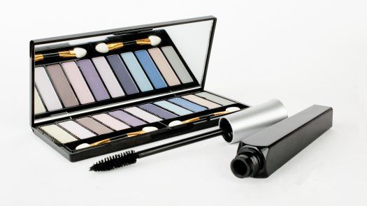 Muchos productos cosméticos contienen químicos vinculados con cánceres