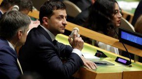 Presidente de Ucrania asegura que solo su hijo de 6 años puede presionarle