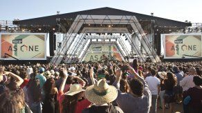 Voces latinas en el concierto Rise Up As One