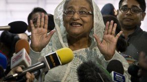 Bangladesh: alianza gobernante arrasa en disputada elección