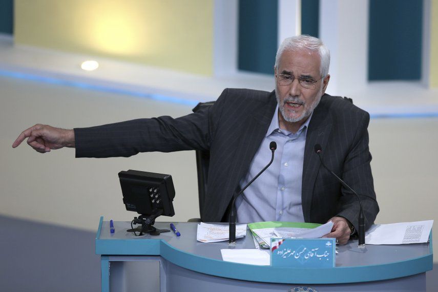 Más de 200 miembros del parlamento