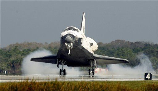 Imágenes del Atlantis en el espacio