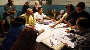 Hermandad Musulmana pasa a 2da vuelta electoral en Egipto