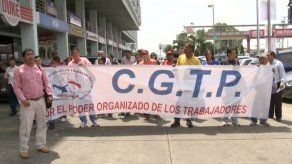 CGTP protesta frente al Mitradel CGTP protesta frente al Mitradel