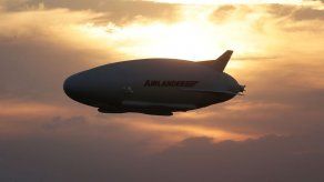 Enorme dirigible Airlander 10 despega por primera vez