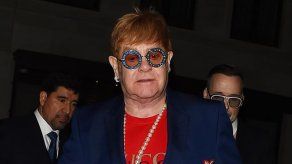 Elton John recuerda a Michael Jackson como una persona perturbadora y gravemente enferma