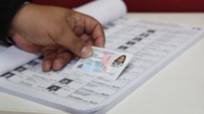 Sarasqueta busca suspensión de Roux de presidencia del CD con demanda al Padrón Preliminar