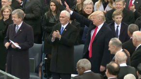 Trump solicita al Congreso que investigue presunto pinchazo telefónico