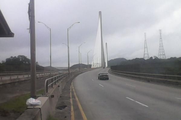 Licitan por más de 5 mdd la construcción del tercer carril en la vía Centenario