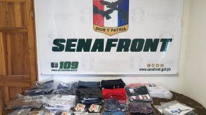Senafront decomisa ropa y alimentos en puesto de control de Paso Canoas Senafront decomisa ropa y alimentos en puesto de control de Paso Canoas