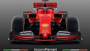 Ferrari presenta el SF90