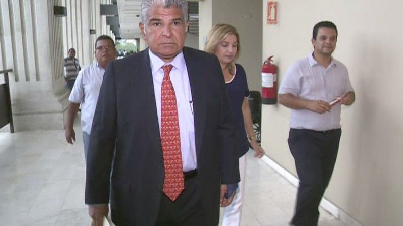 Ordenan detención preventiva a exministro Mulino por caso de radares