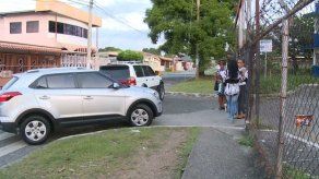 Padres de familia de la escuela Rep. de Libia impiden entrada al plantel