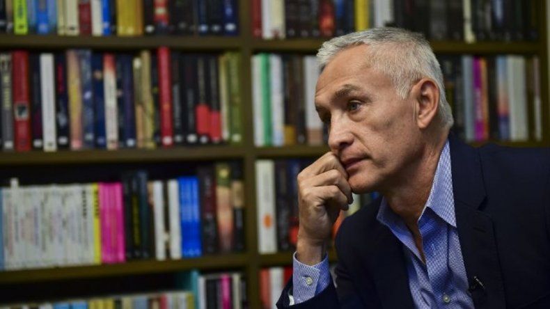 Guaidó condena la retención de equipo de Univisión por el Gobierno de Maduro