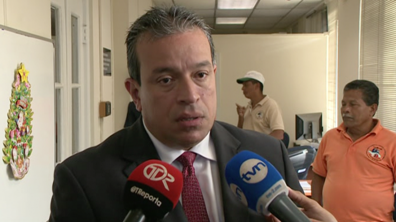 Presentan pruebas por posibles delitos cometidos con Mi Primer Empleo