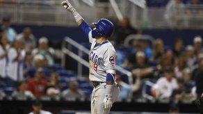 Báez llega a 500 hits; Cachorros barren a Marlins