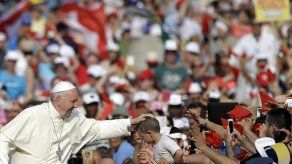 Papa a cristianos: Dejemos a un lado las divisiones Papa a cristianos: Dejemos a un lado las divisiones