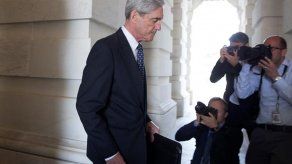 Congresista de EEUU dice que definirán citación a Muller por la trama rusa