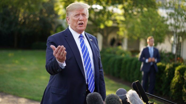 Trump impone mayores aranceles a productos de China