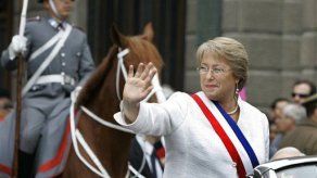 Presidentas de Chile y Argentina marcan acuerdo de paz