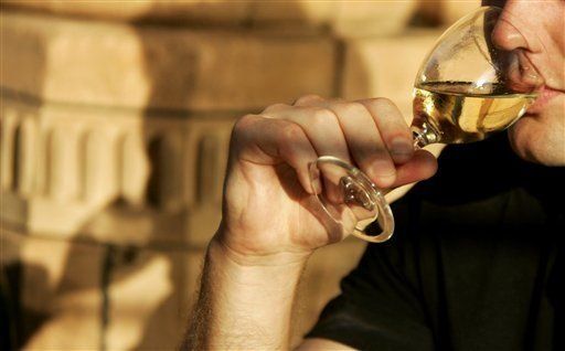 Argentina declara el vino bebida nacional y el mate infusión nacional