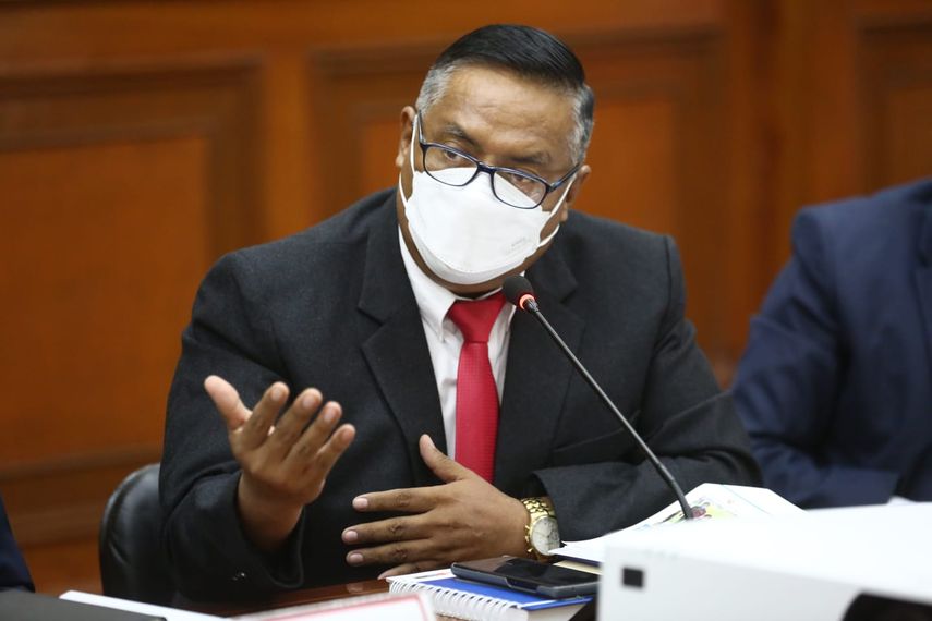 El recién nombrado ministro de Salud peruano