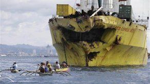 Buscan a víctimas del ferry hundido en Filipinas