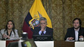 Presidente Moreno sufre accidente doméstico y suspende actividades por 2 días