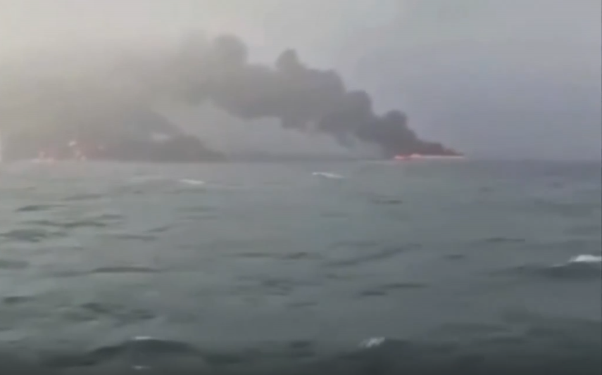 Incendio y colisión entre petrolero y carguero&nbsp;