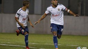 Plaza Amador sale de la mala racha y se mete en puesto de clasificación directo a semis