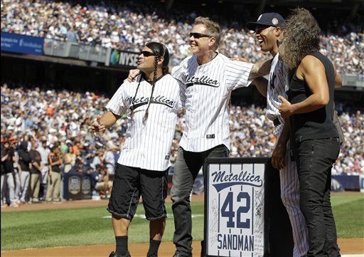 Bajista de Metallica elogia al panameño Mariano Rivera