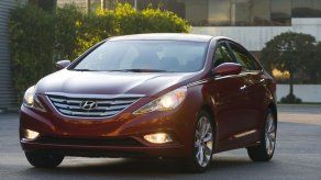 Hyundai ordena retiro de 883.000 sedanes Sonata