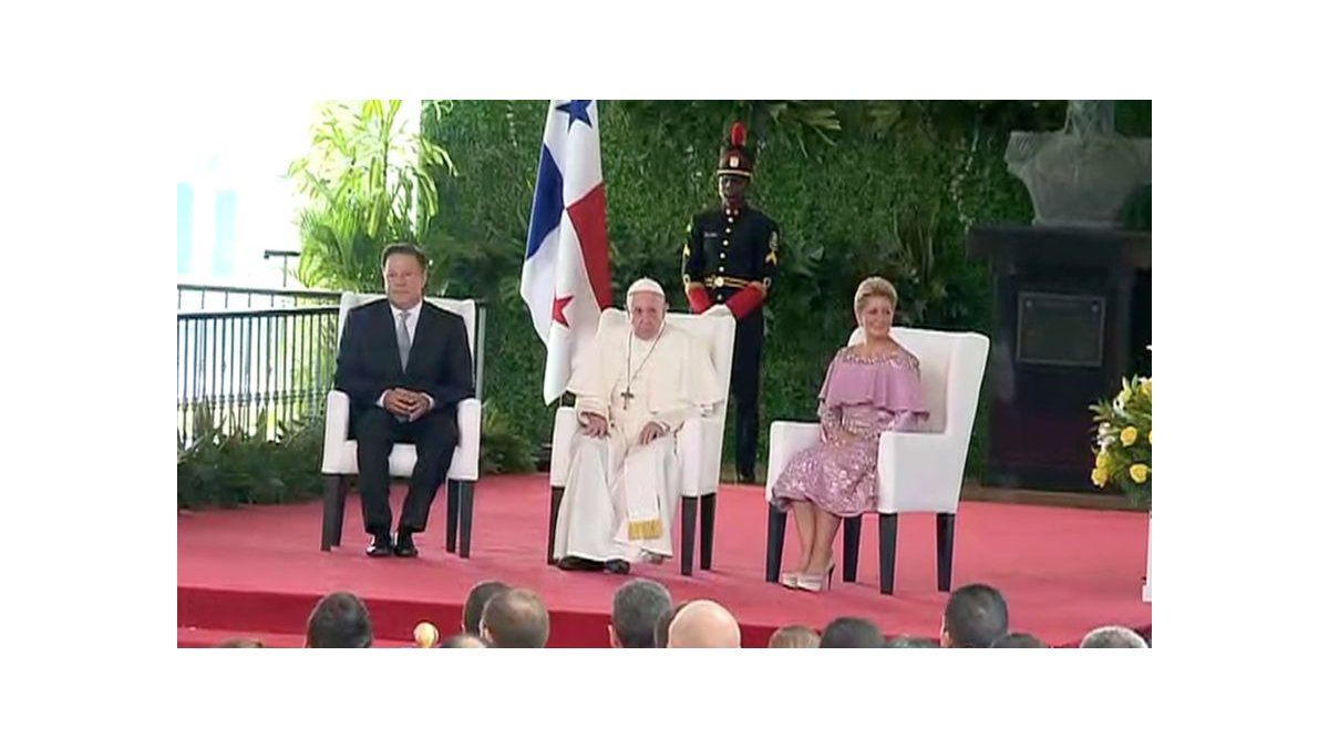 Se desarrolló encuentro entre el papa Francisco  y autoridades en la Cancillería