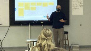 MICHAEL MELIA y CAROLYN THOMPSON