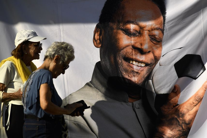 Pelé será enterrado el martes en la ciudad en la que creció