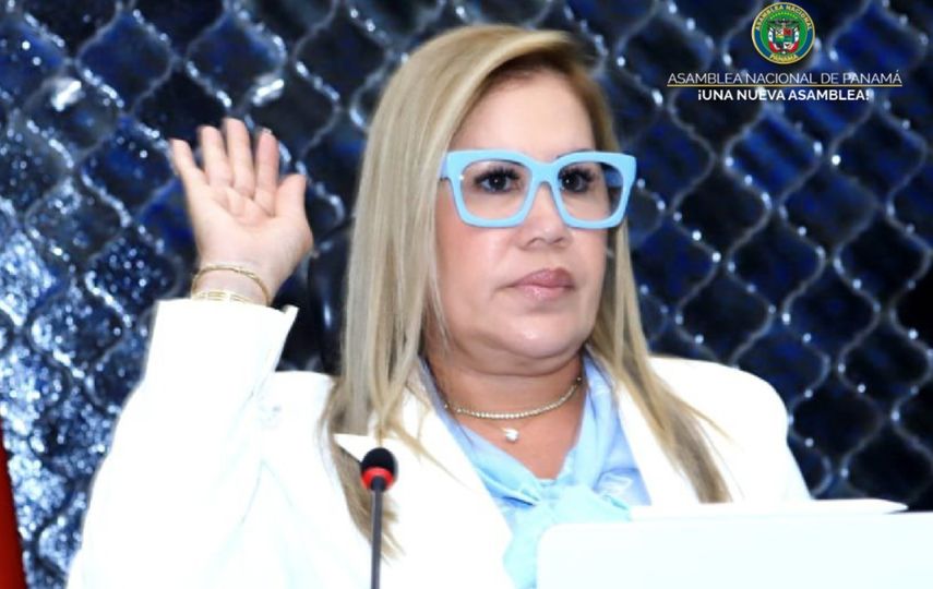Diputada Shirley Castañeda es postulada por RM como presidenta de la Asamblea Nacional