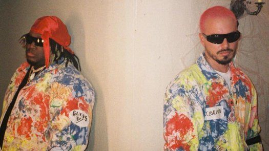 Sech y J Balvin durante la grabación del tema La Luz.
